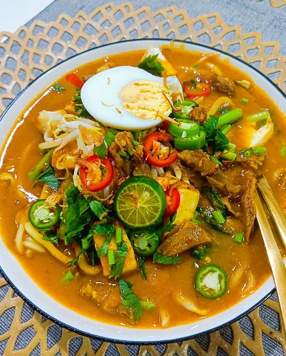 Mee Rebus